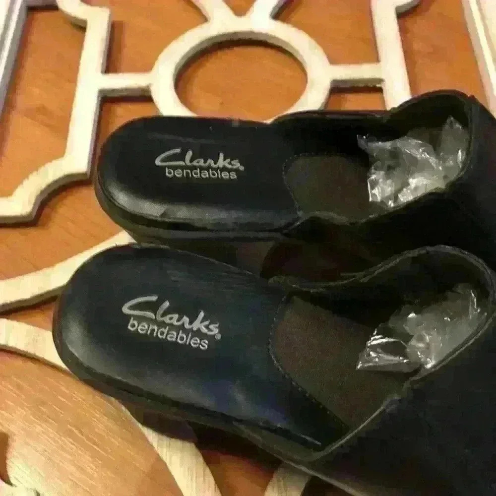 Clark Women’s Black Clog Shoes size 6.5 - Picture 4 of 5